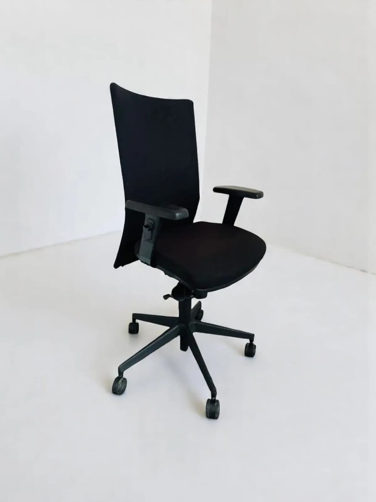 Chaise à roulette Eurosit soutien lombaire — vue 2