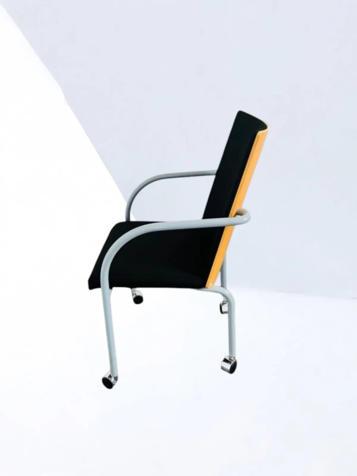 Chaise accueil à roulette — vue 3