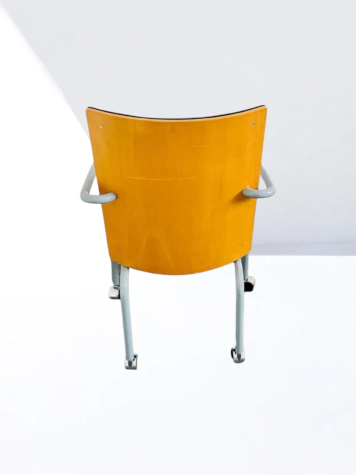Chaise accueil à roulette — vue 4