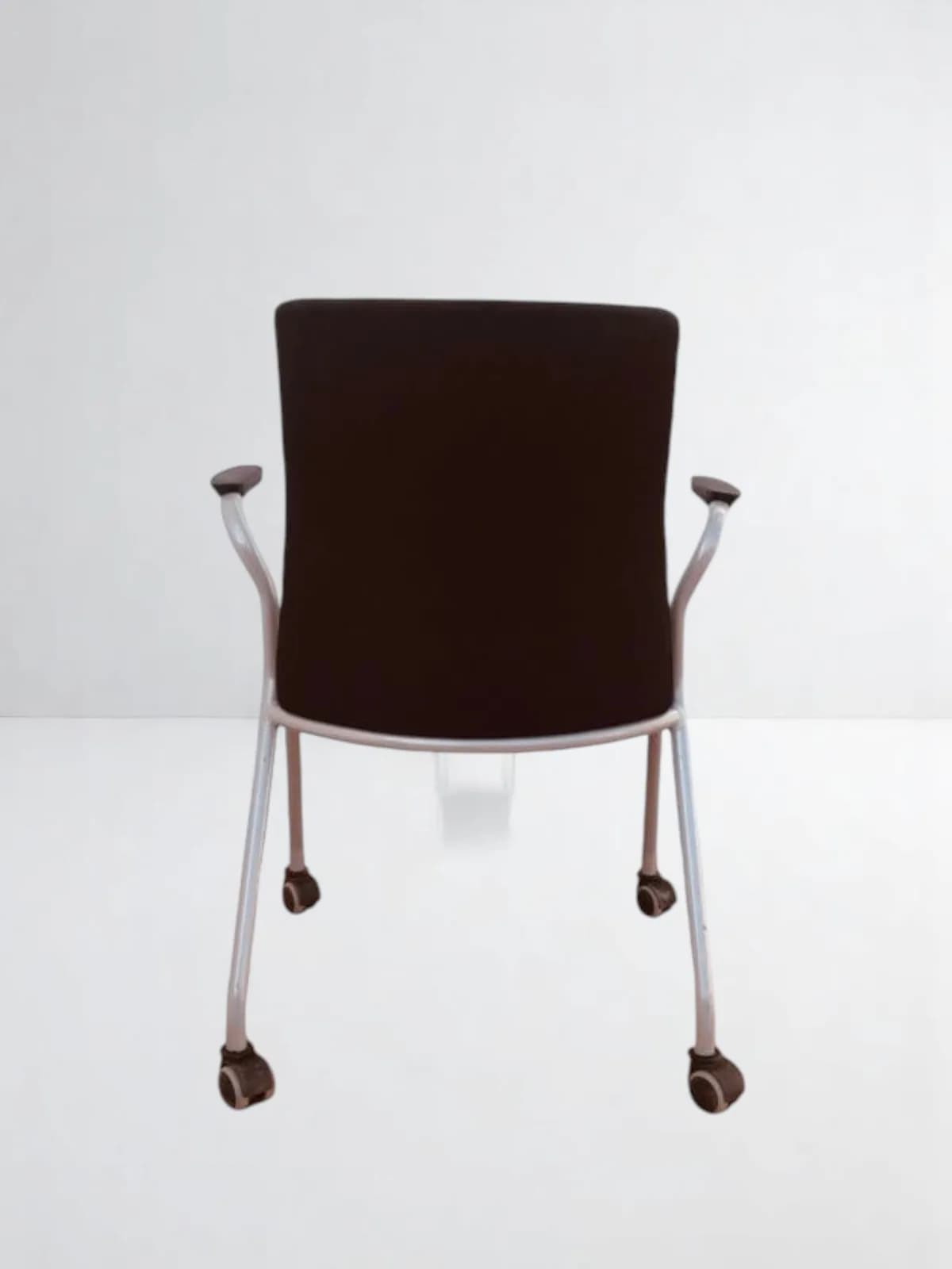 Chaise visiteur Kinnarps avec roulette — vue 3