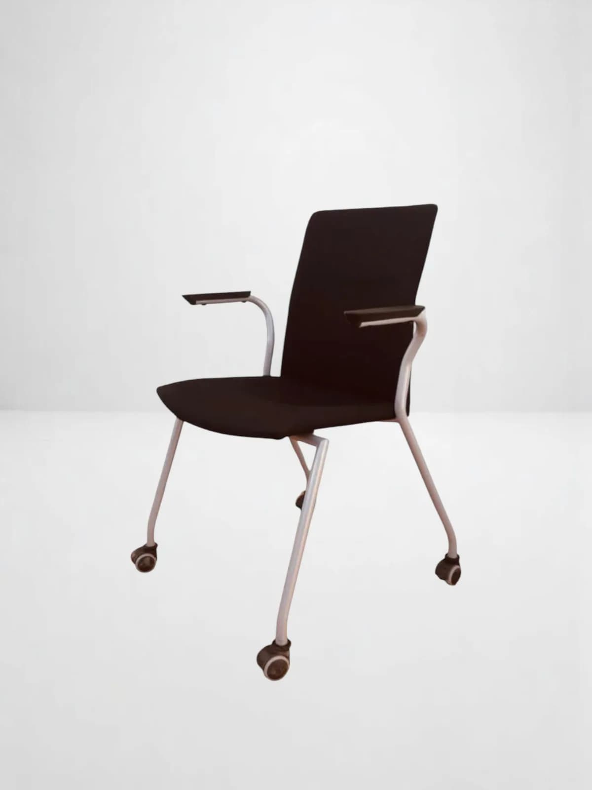 Chaise visiteur Kinnarps avec roulette Chaise visiteur Kinnarps avec roulette