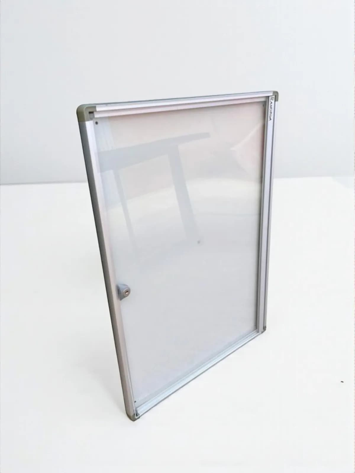 Vitrine d'affichage Planorgra 46x64cm – 4 feuilles — vue 2