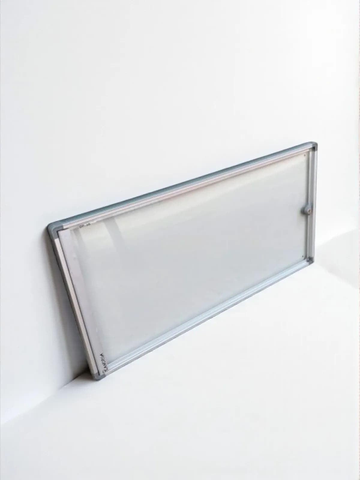 Vitrine d'Affichage Planorgra 67x34 cm - 3 Feuilles — vue 2