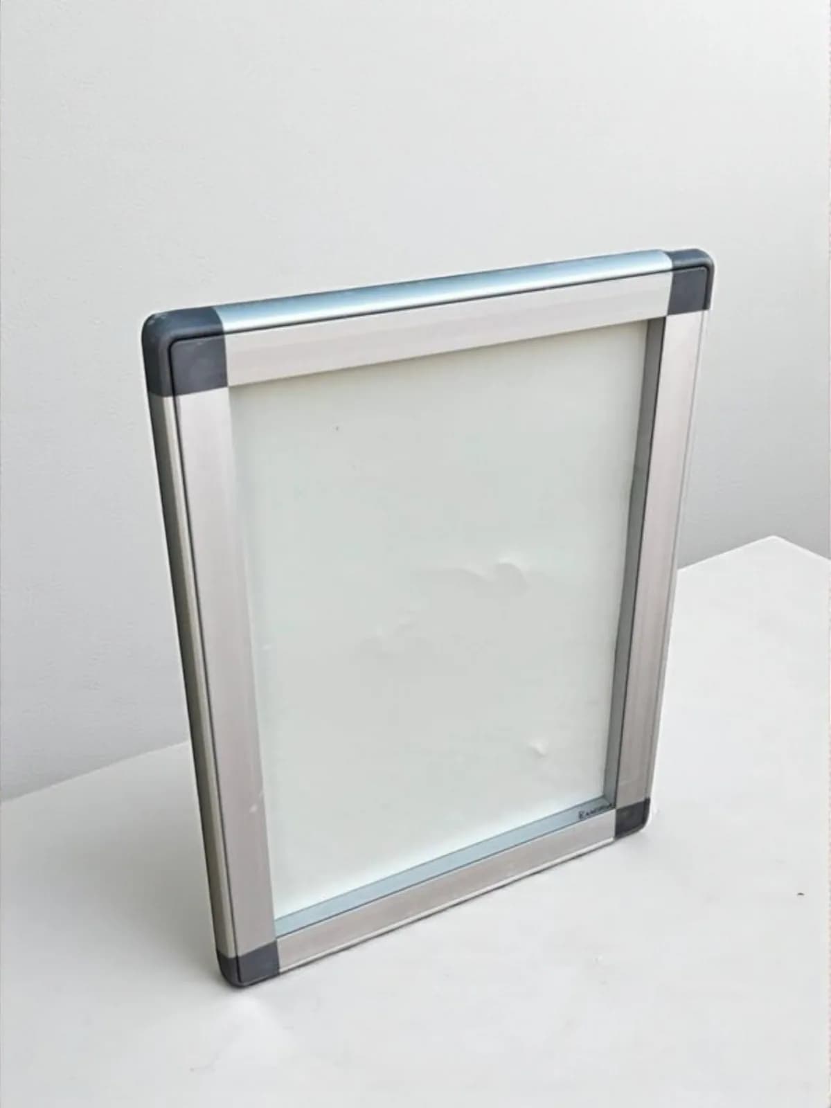 Vitrine murale Planorga d'affichage extérieur a clé 70x50cm — vue 2