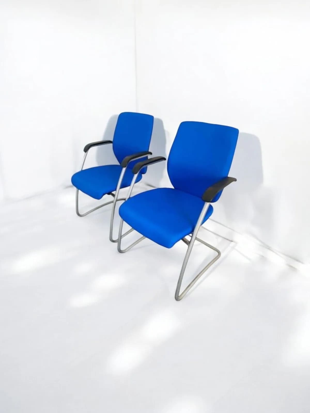 2 Chaise visiteur luge GIROFLEX