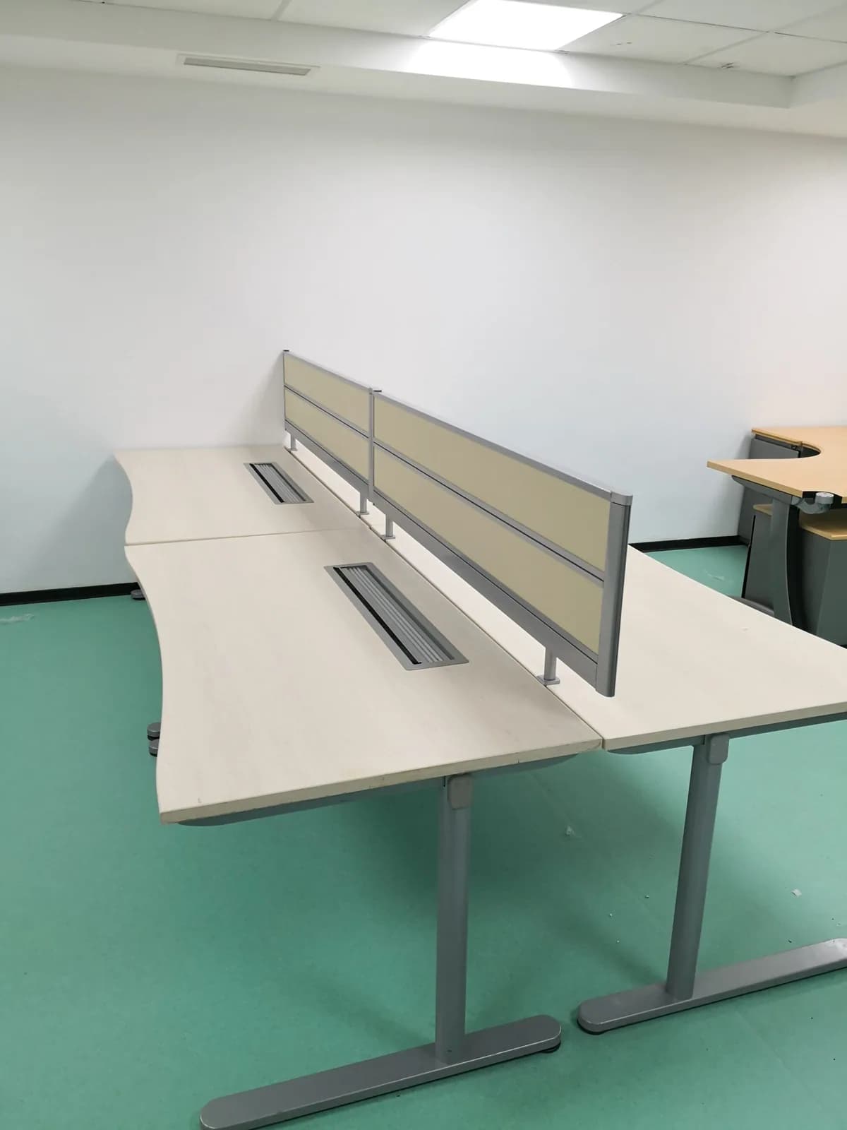 Bureau Open Space 4 poste Steelcase 180x80cm