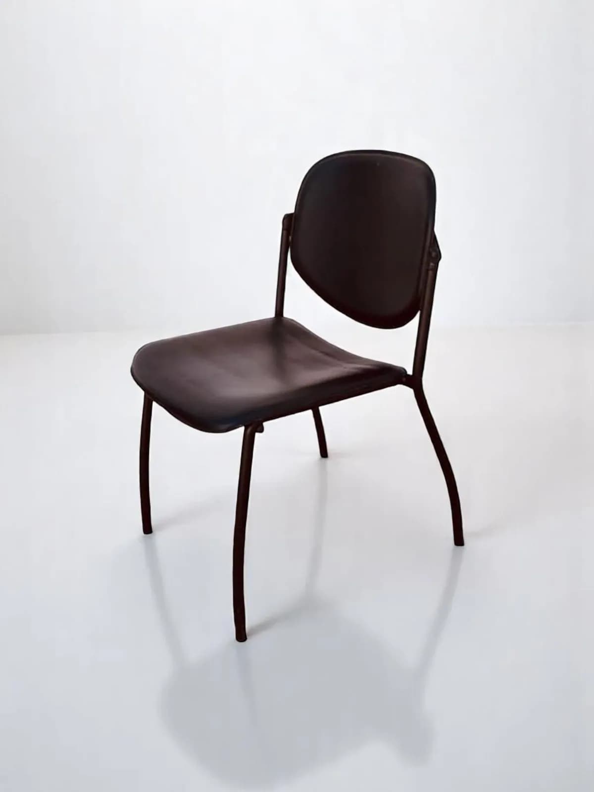 CHAISE VISITEUR EMPILABLE