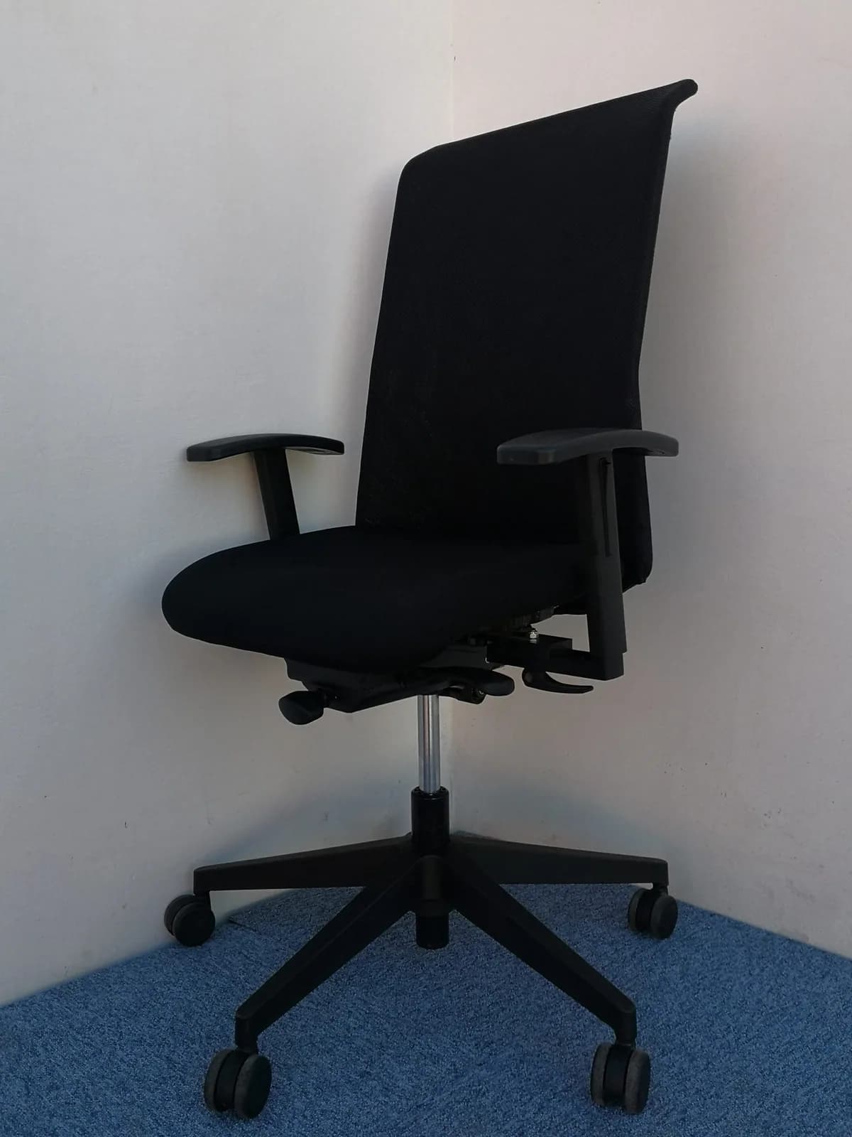 Chaise de bureau à roulette ADD FORM