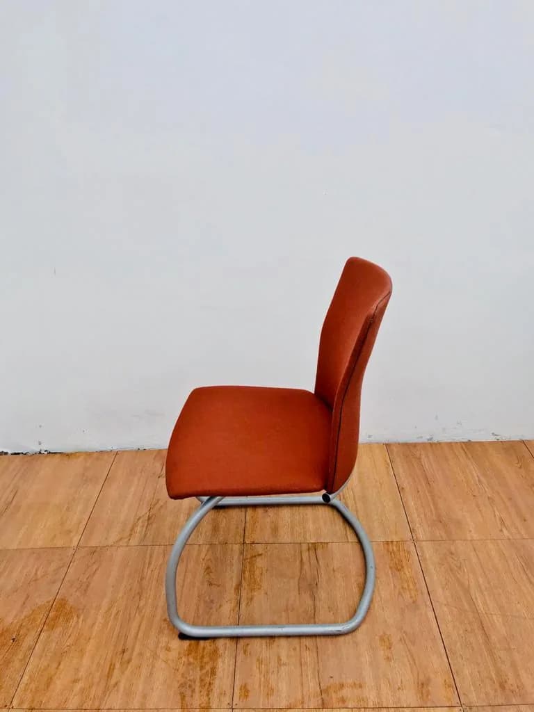 Chaise visiteur luge kinnarps — vue 2