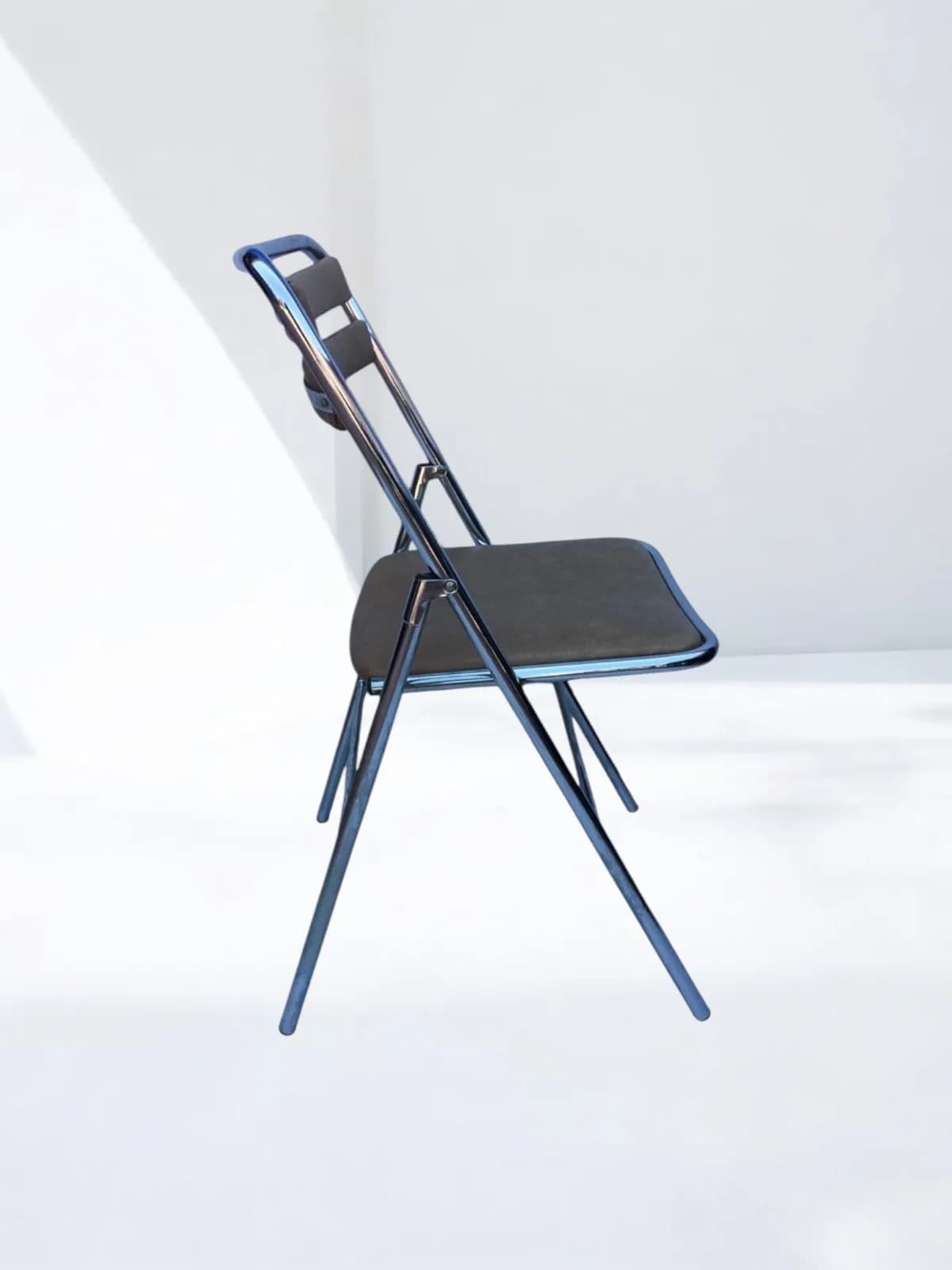 Chaise pliante aluminium simili cuir marron — vue 2