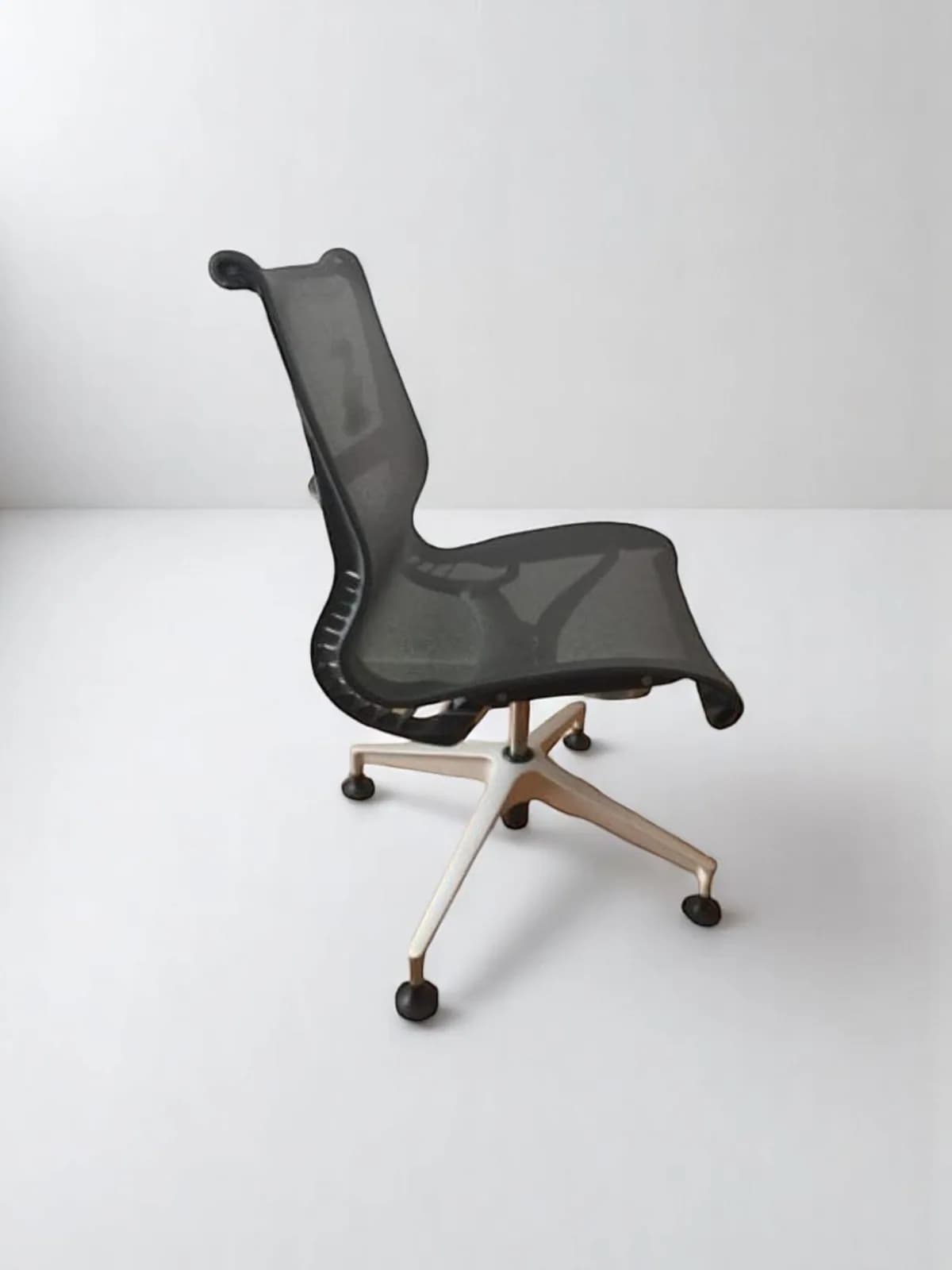 Chaise visiteur fixe Setu Herman Miller — vue 2