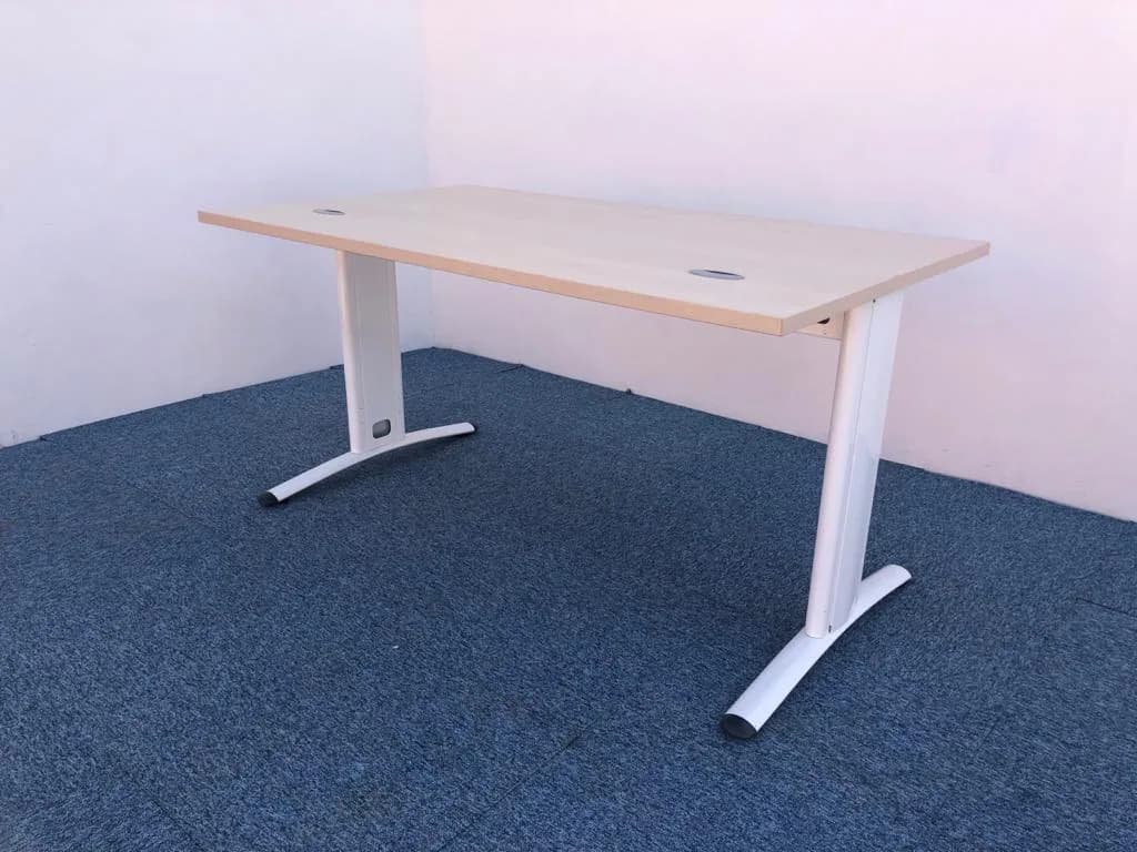 Bureau droit Colombia clen 140x80cm