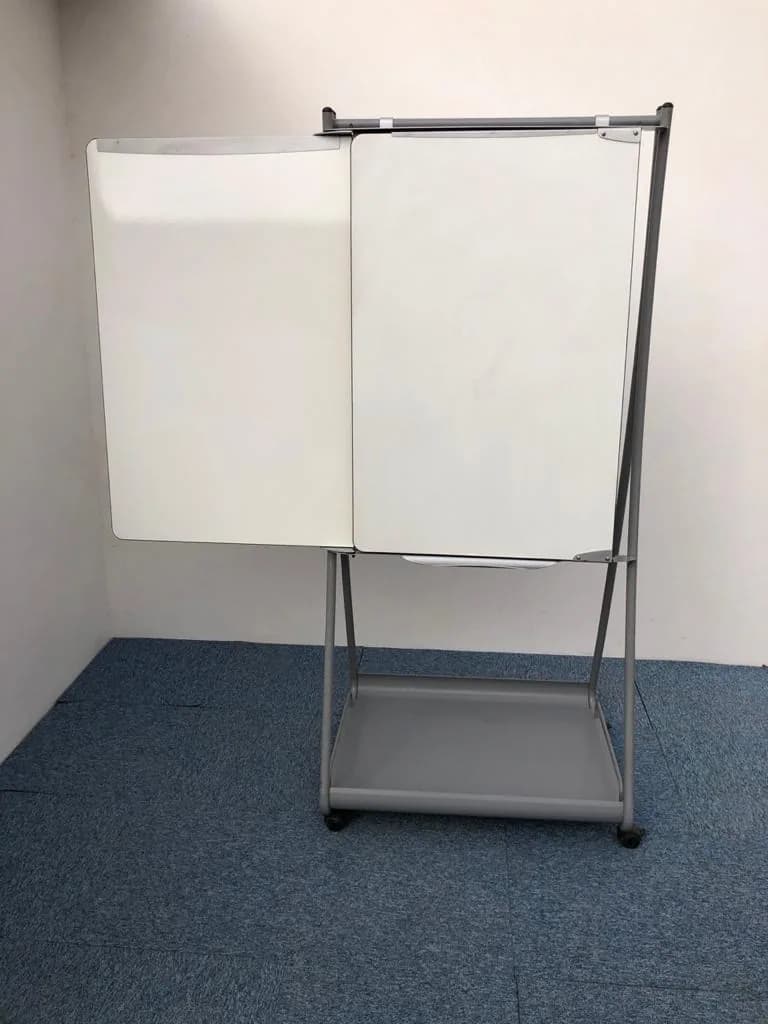 Tableau blanc waterboard extensible sur roues — vue 2