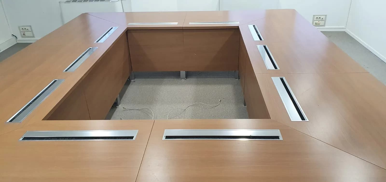 Table de Réunion Rectangulaire ASCO – Capacité 20 Personnes — vue 3