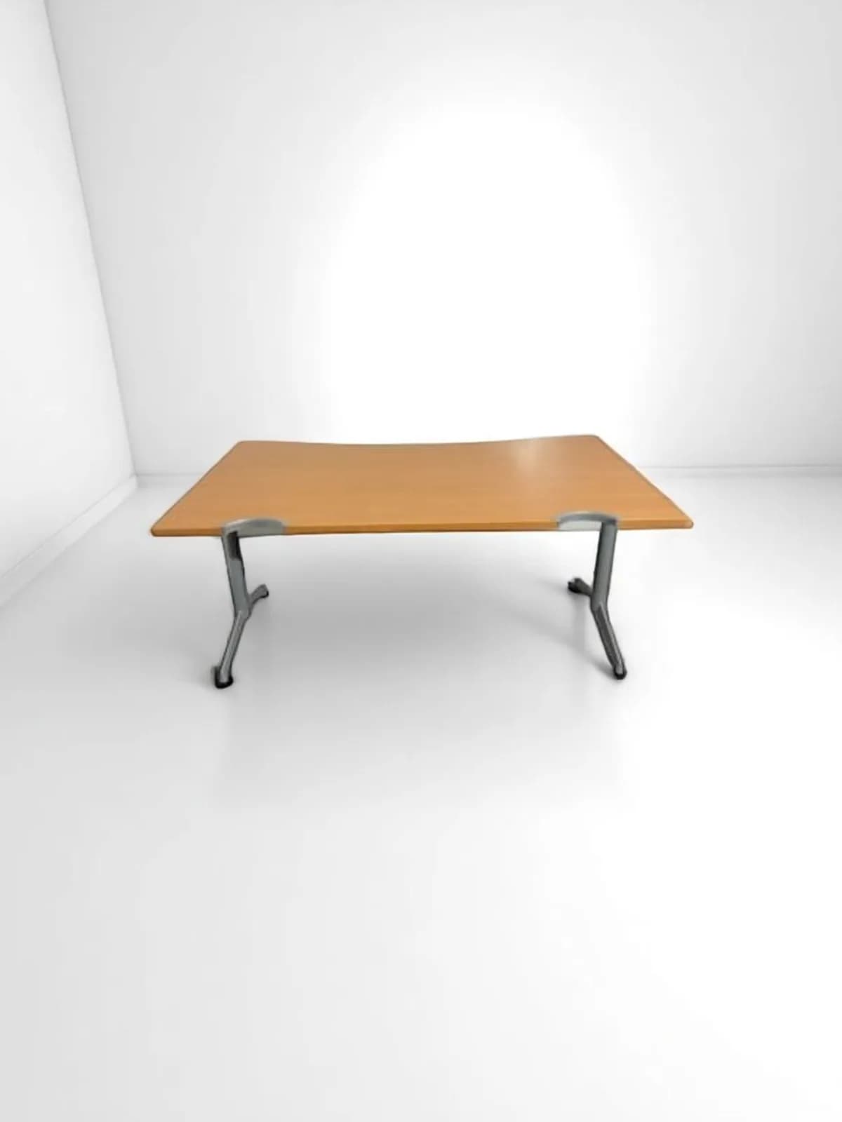 Bureau droit 160x80cm piètement I Strafor — vue 2