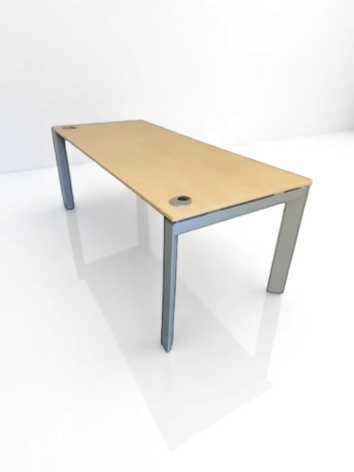 Bureau droit 180x80cm Haworth simple — vue 2