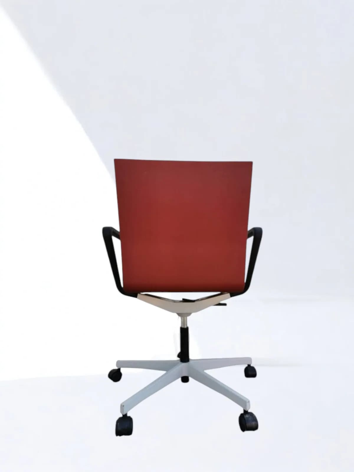 SIÈGE FAUTEUIL VITRA 04 MAARTEN VAN SEVEREN — vue 4