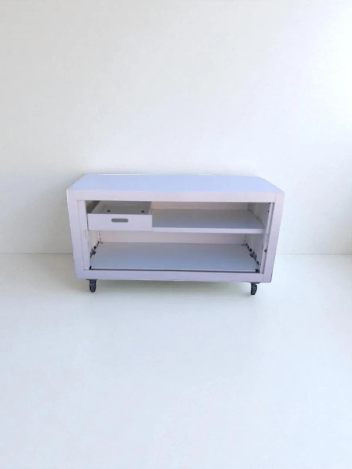 Armoire blanche sur roulette à rideaux & tiroir 120cm — vue 3