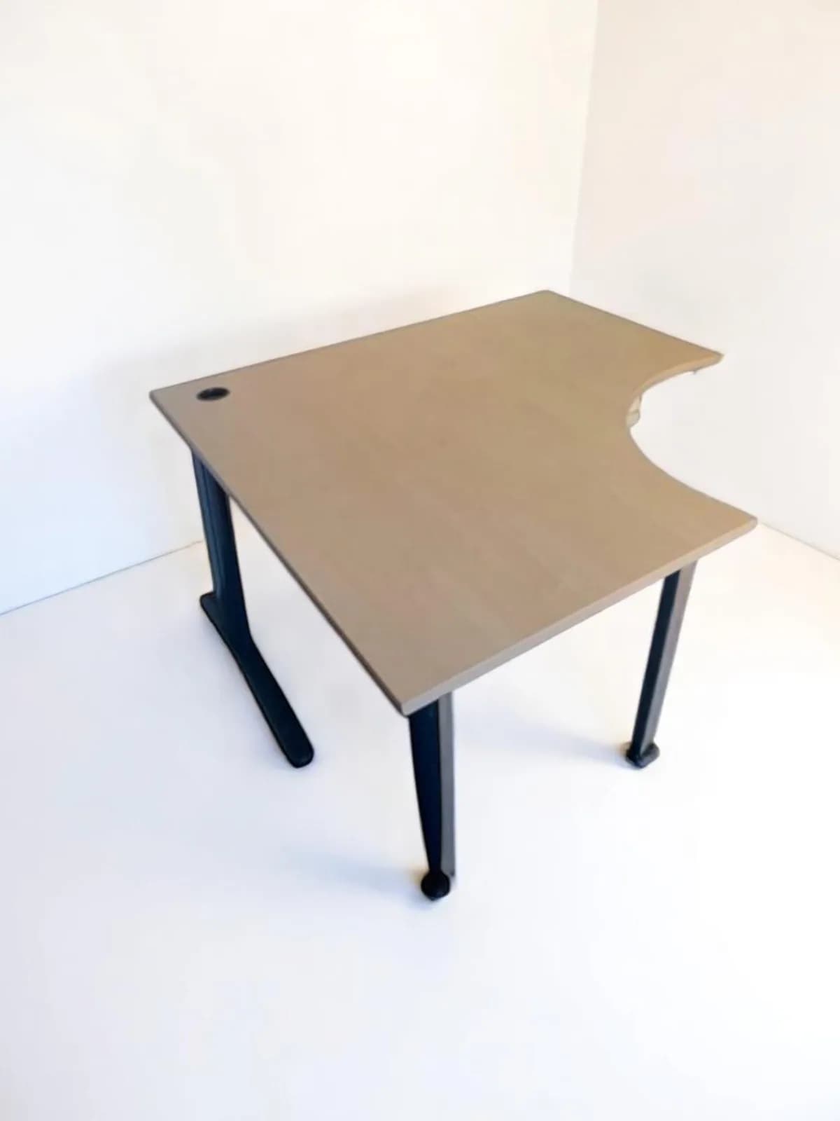 Bureau d'angle Haworth 160x160cm — vue 3