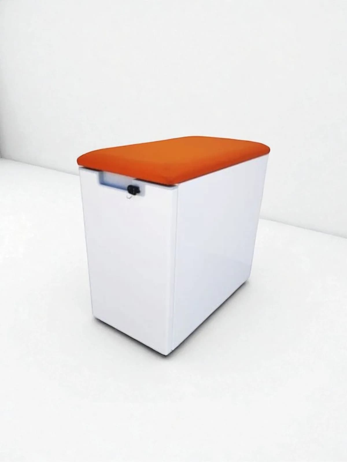 CAISSON AVEC COUSSIN D'ASSISE ORANGE