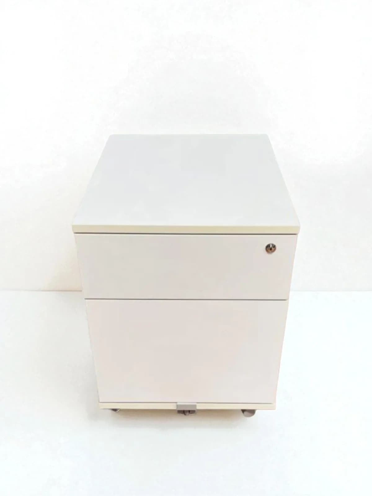 Caisson à roulette blanc en bois