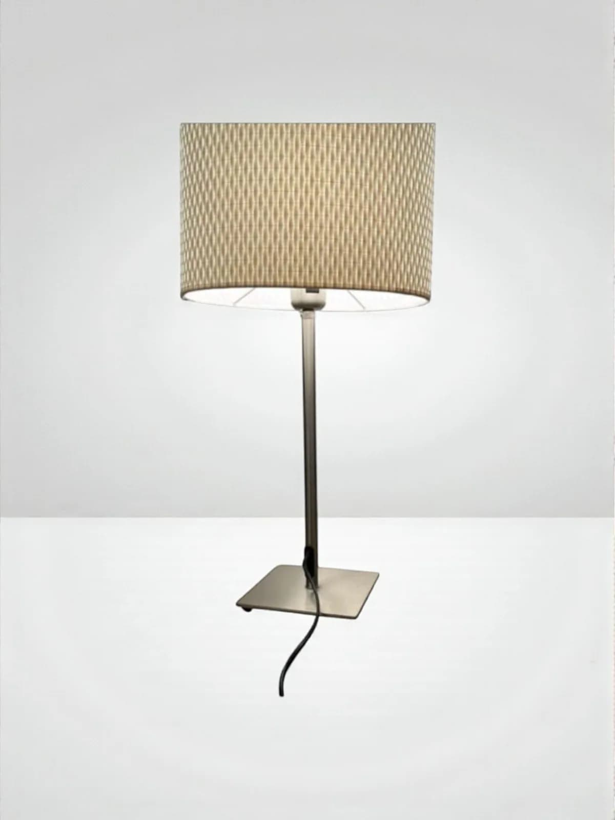 Lampe de bureau design IKEA — vue 2