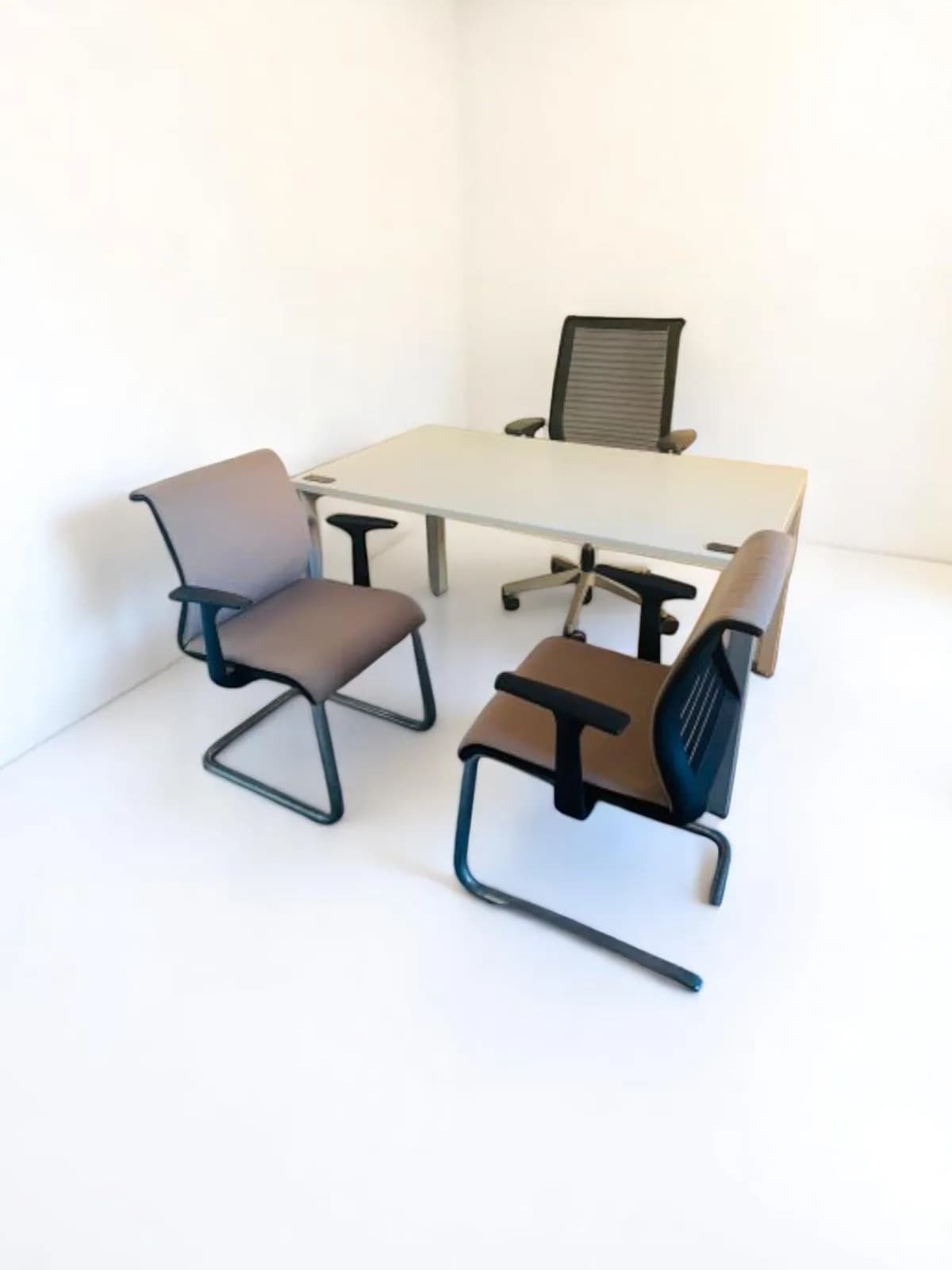 Bureau blanc 140x80cm — vue 2