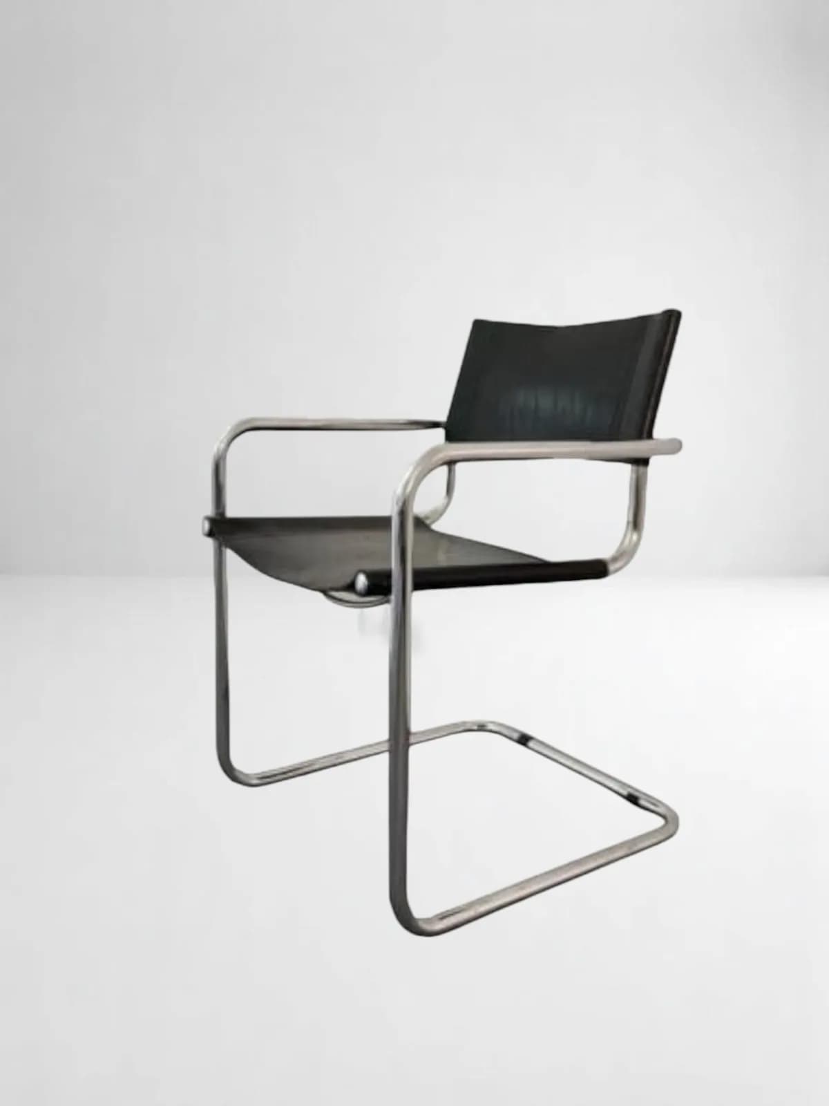 Chaise MG5 Marcel Breuer Matteo Grassi Italie cuir vintage