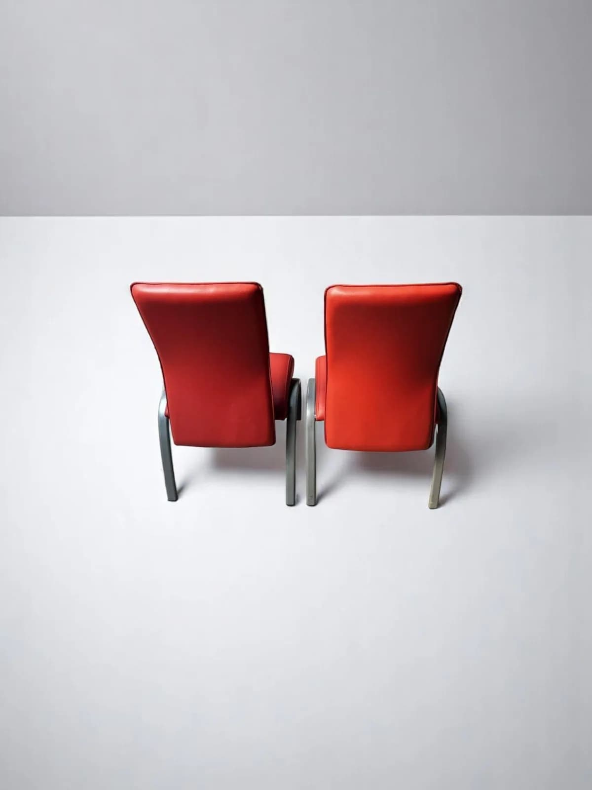 Lot chaise accueil rouge simili cuir promo — vue 3