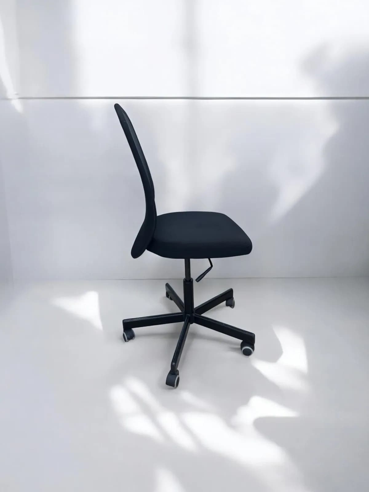 Chaise de bureau mesh Flintan sans accoudoir Promo — vue 3
