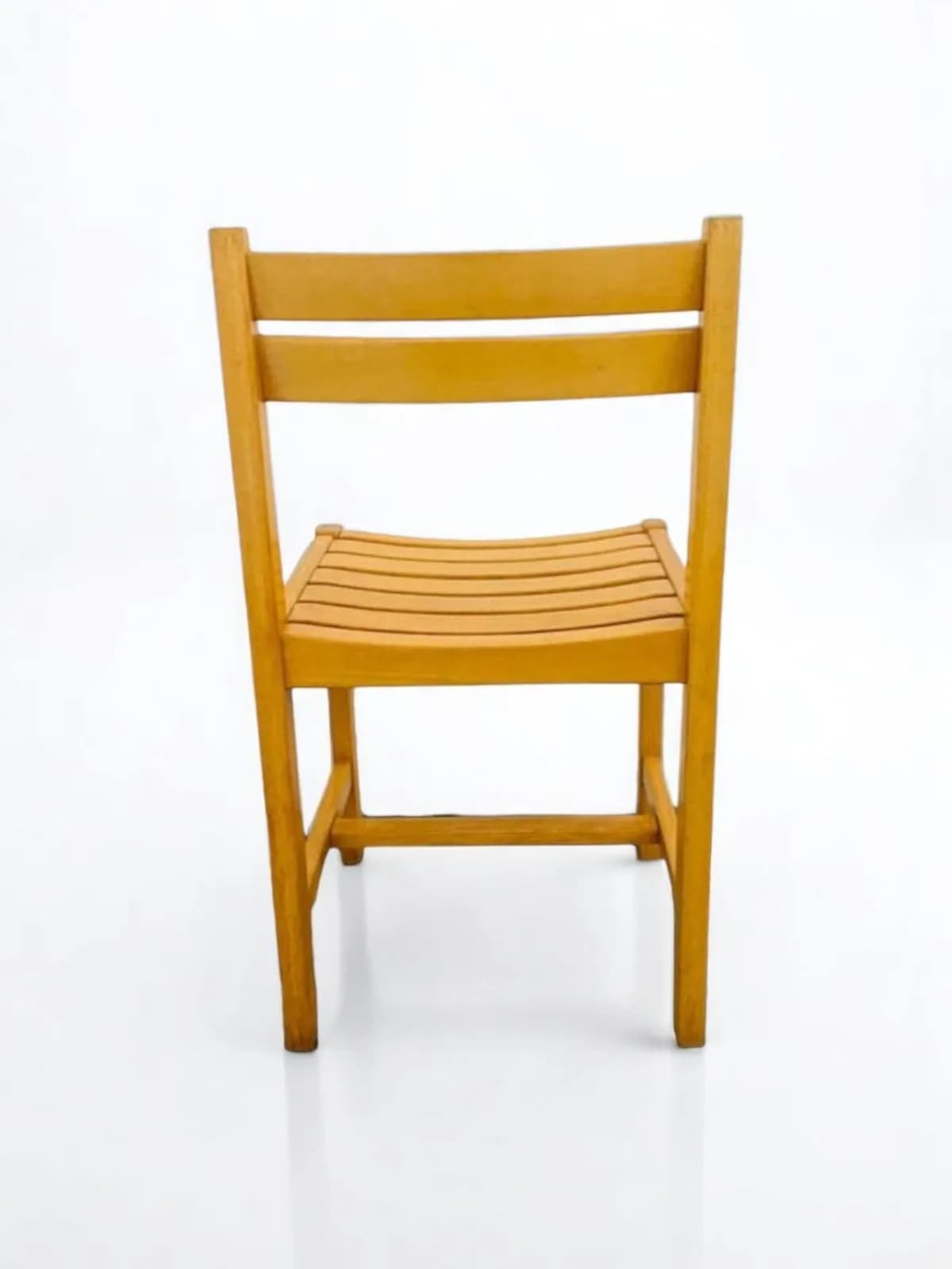 Chaise vintage en hêtre — vue 4