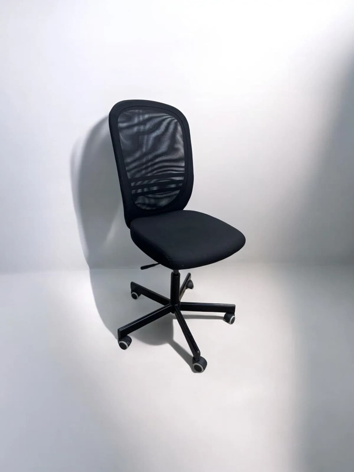 Chaise de bureau mesh Flintan sans accoudoir Promo