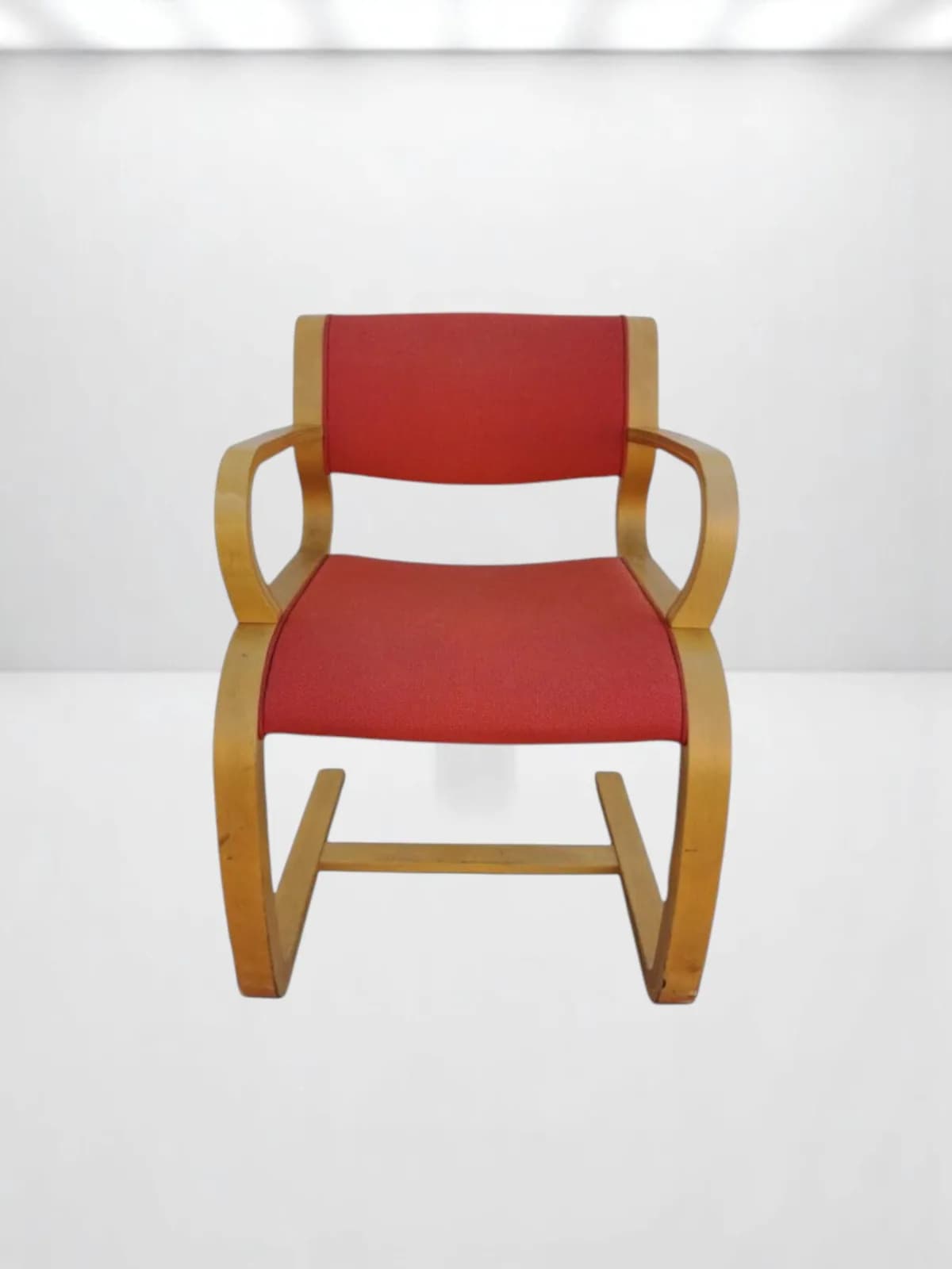 Fauteuil en bois hêtre vintage Magnus Olesen rouge brique — vue 2