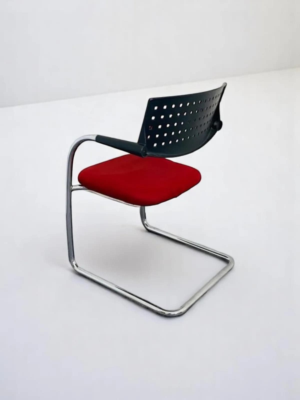 Fauteuil Vitra vis à vis luge visiteur inox — vue 4