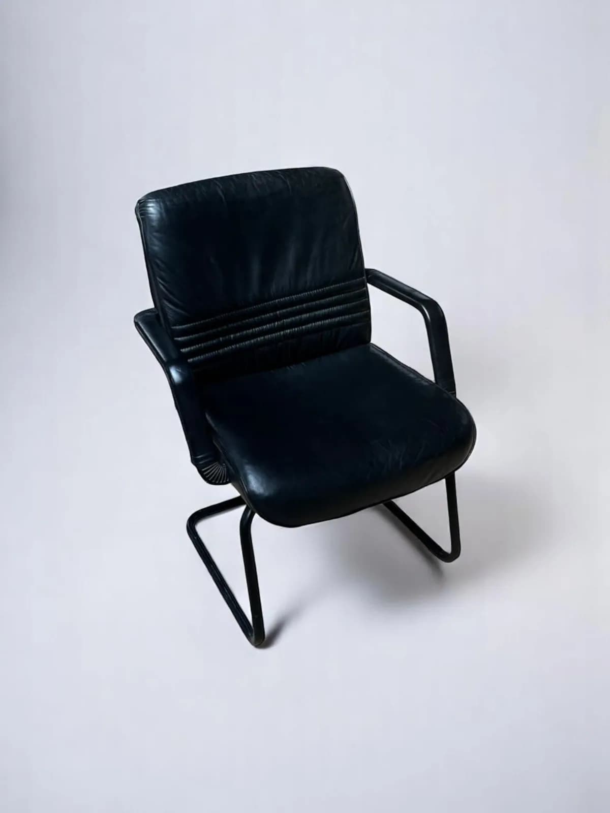 Fauteuil simili cuir accueil luge promo — vue 2