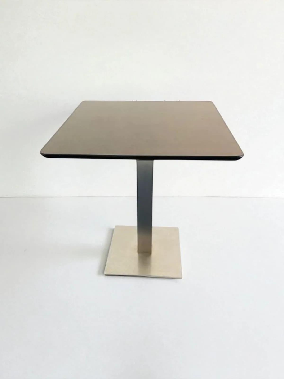 Table de restaurant piétement inox 70x70cm Pedrali — vue 3