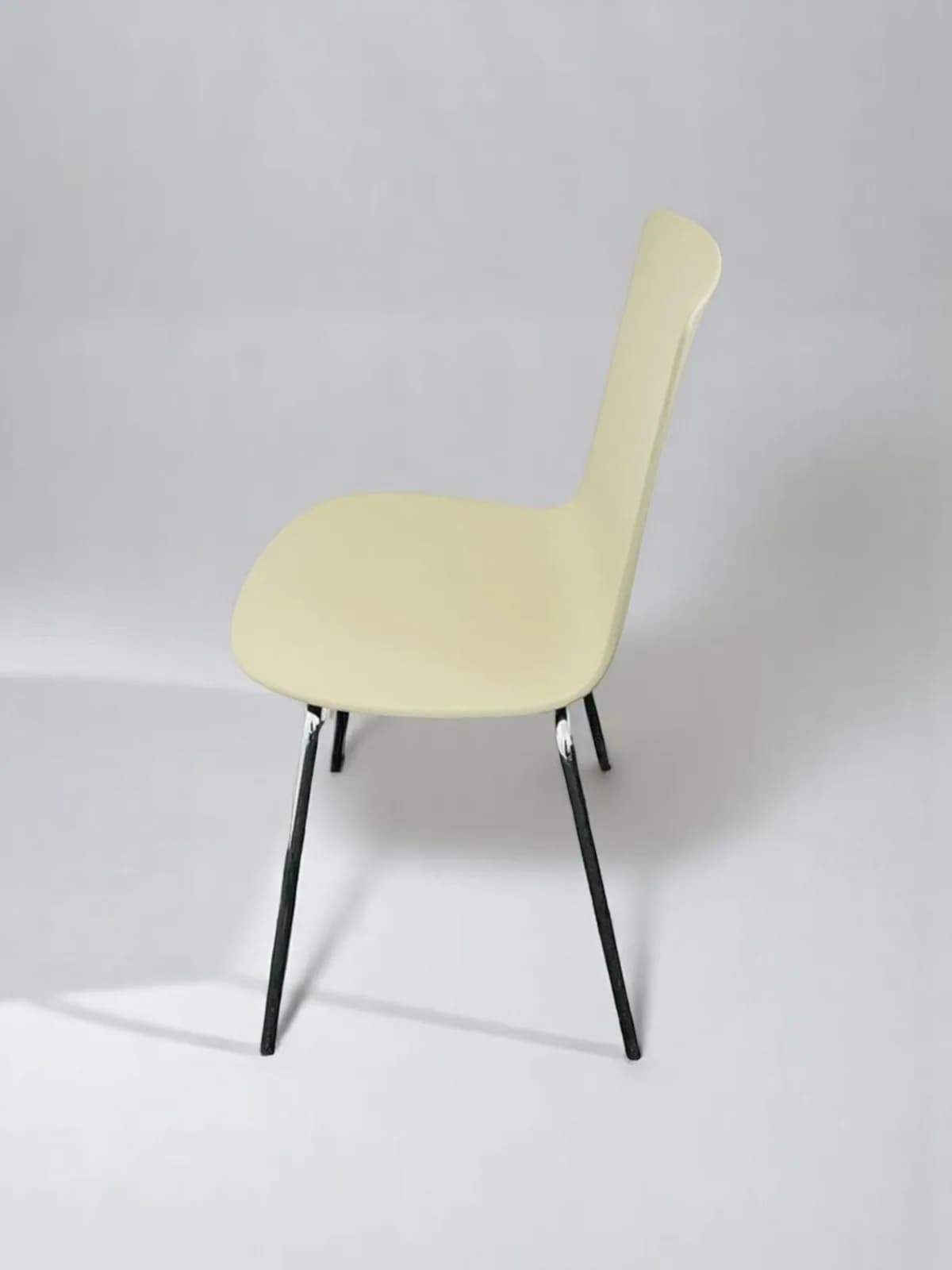 Lot deux chaises Enea Lotus visiteur empilable — vue 3
