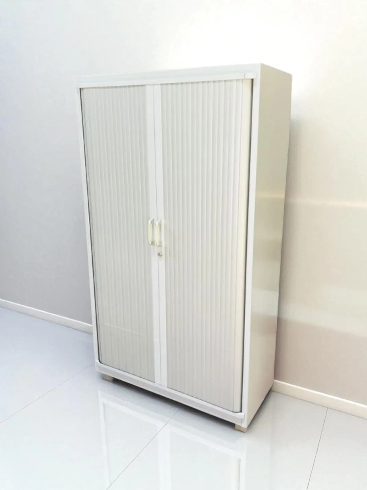 Armoire haute 170x100cm  Steelcase Monobloc à rideaux