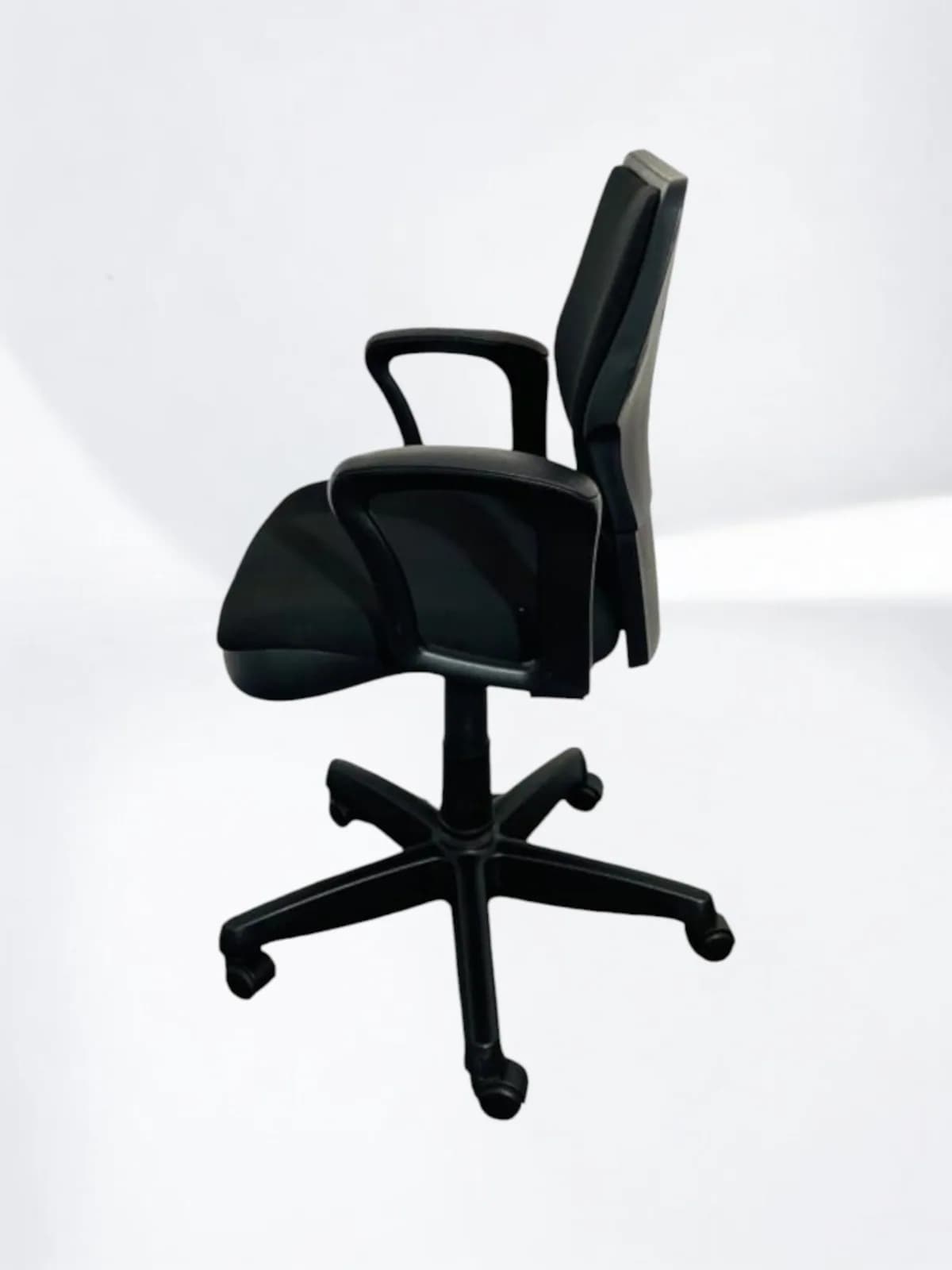 Chaise à roulette Steelcase Strafor tissu noir promo — vue 3