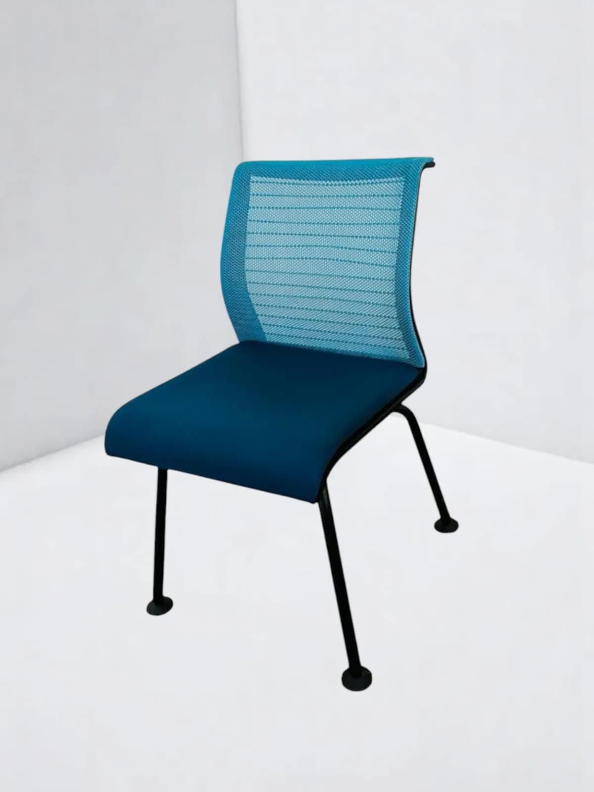 Chaise visiteurs steelcase thinks dossier Mesh — vue 2