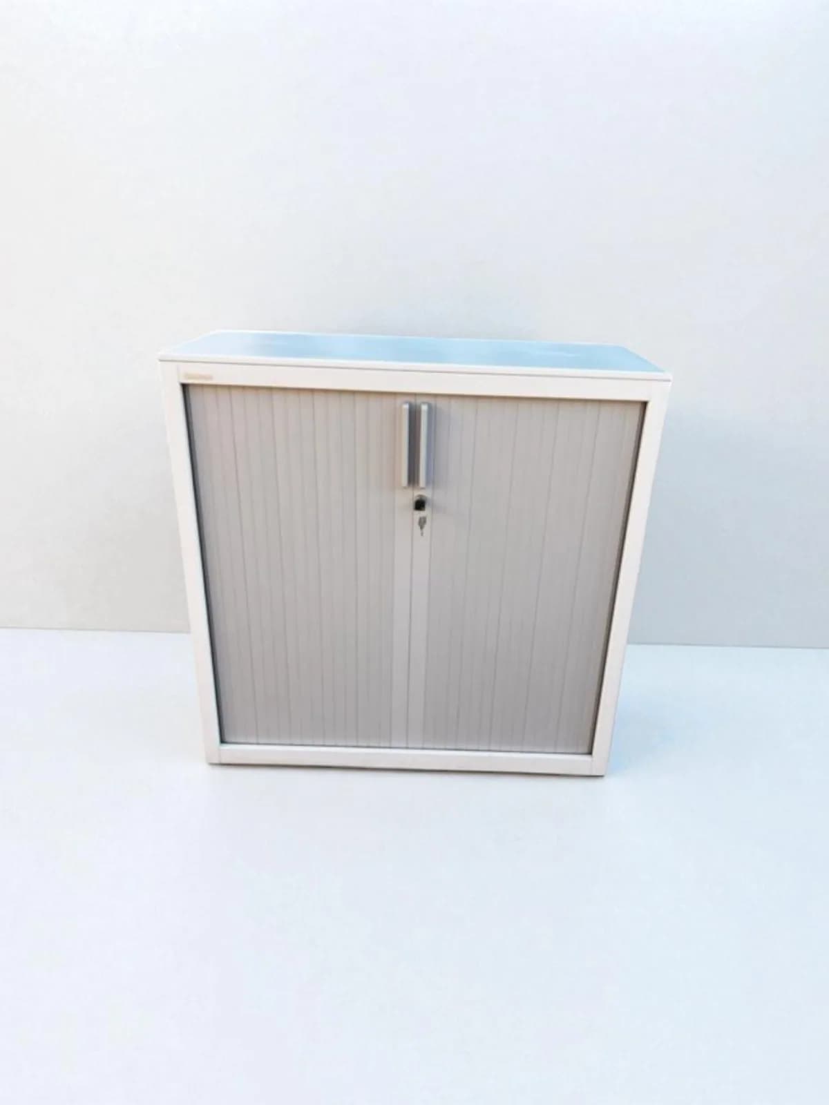 Armoire Steelcase 100x100 bi color à rideaux