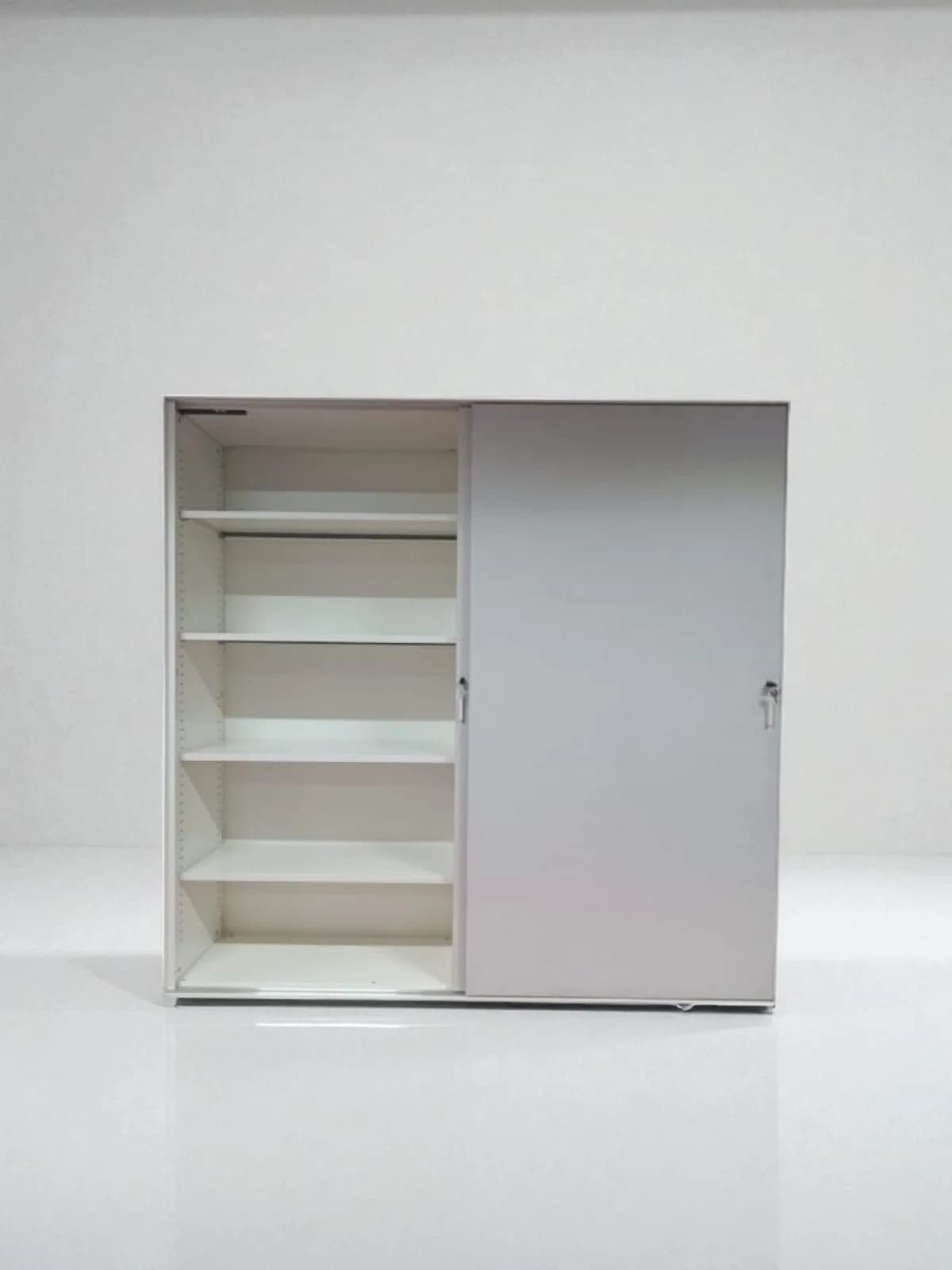 Armoire haute blanche porte coulissante 200x200cm — vue 2