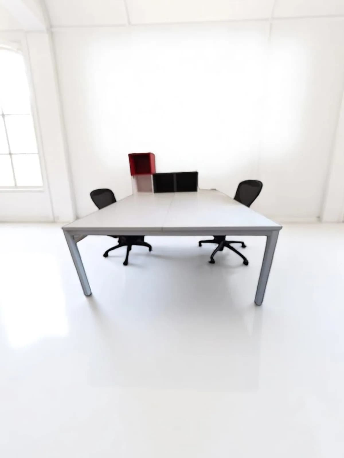 Bureau bench Knoll blanc avec case & caisson intégré 160x80cm — vue 3