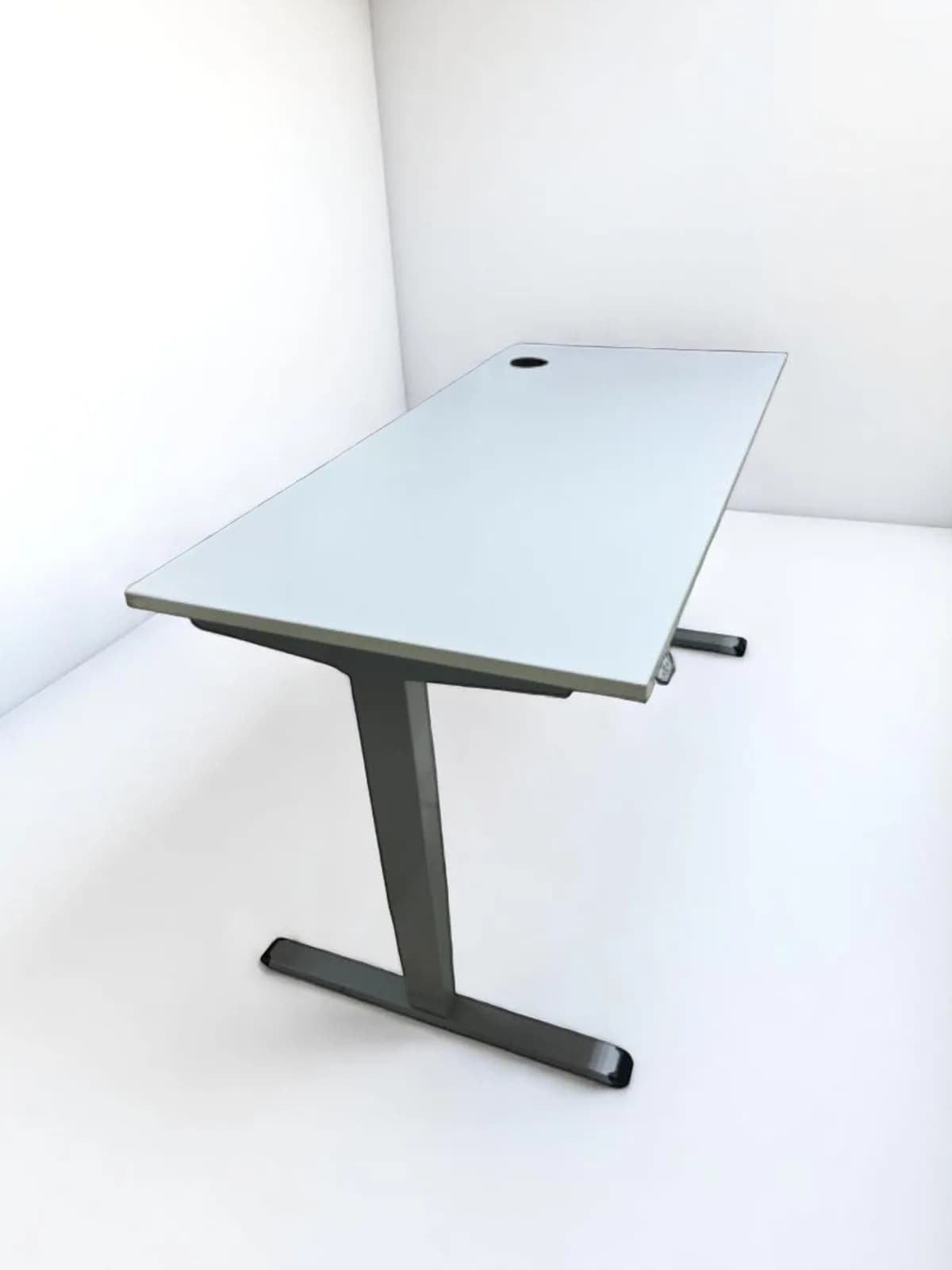 Bureau droit Sedus Électrique 160x80cm ajustable hauteur — vue 3