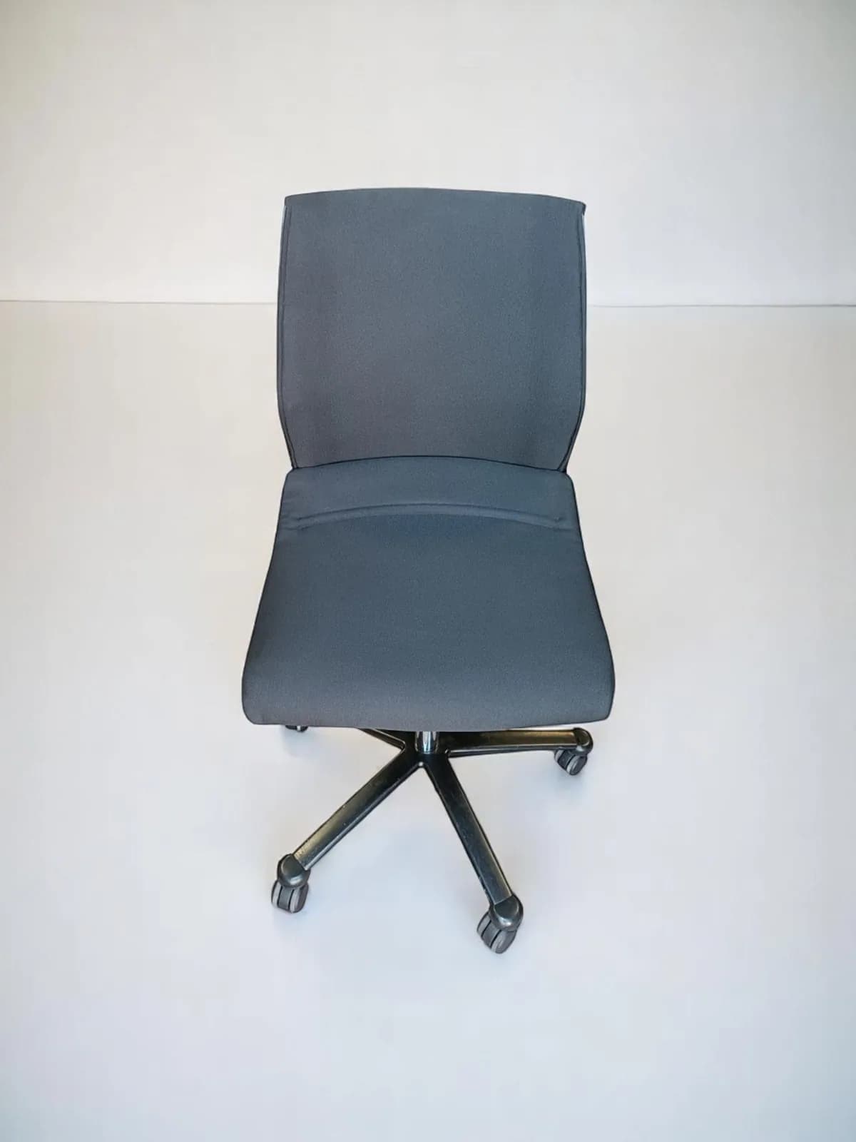 Chaise à roulette Wilkhahn Modus tissu sans accoudoir — vue 2