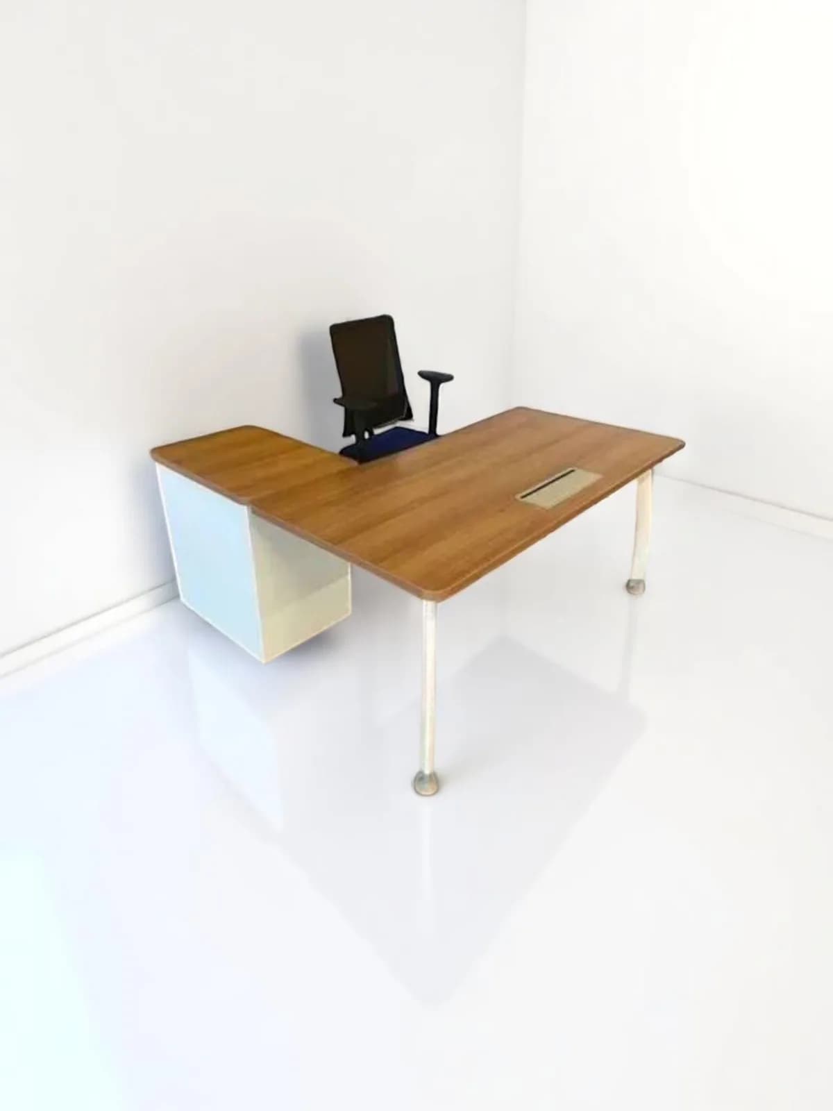 Bureau angle avec caisson rangement ton bois majencia 160x160cm