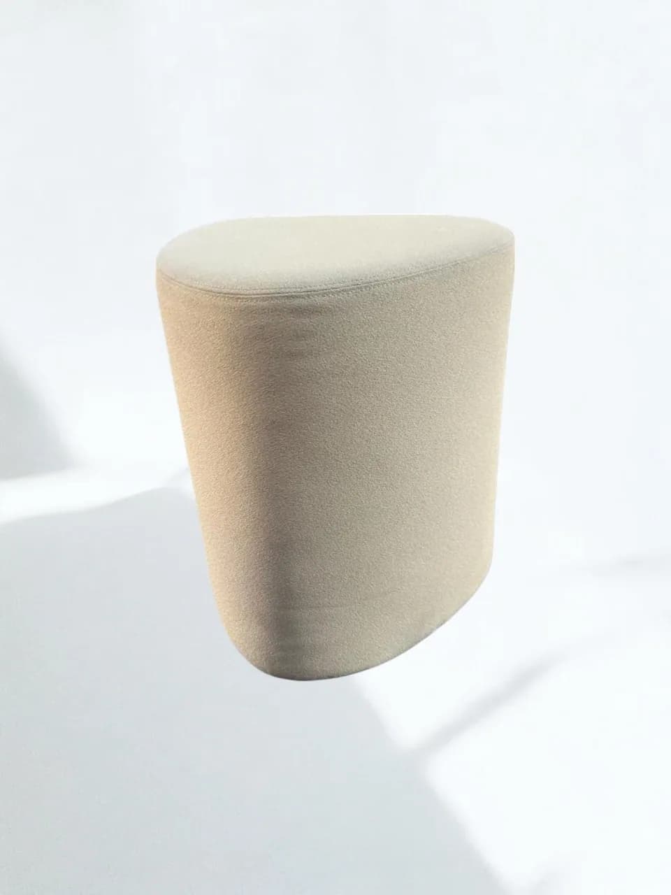 Cascando POUF PULLY en tissus beige