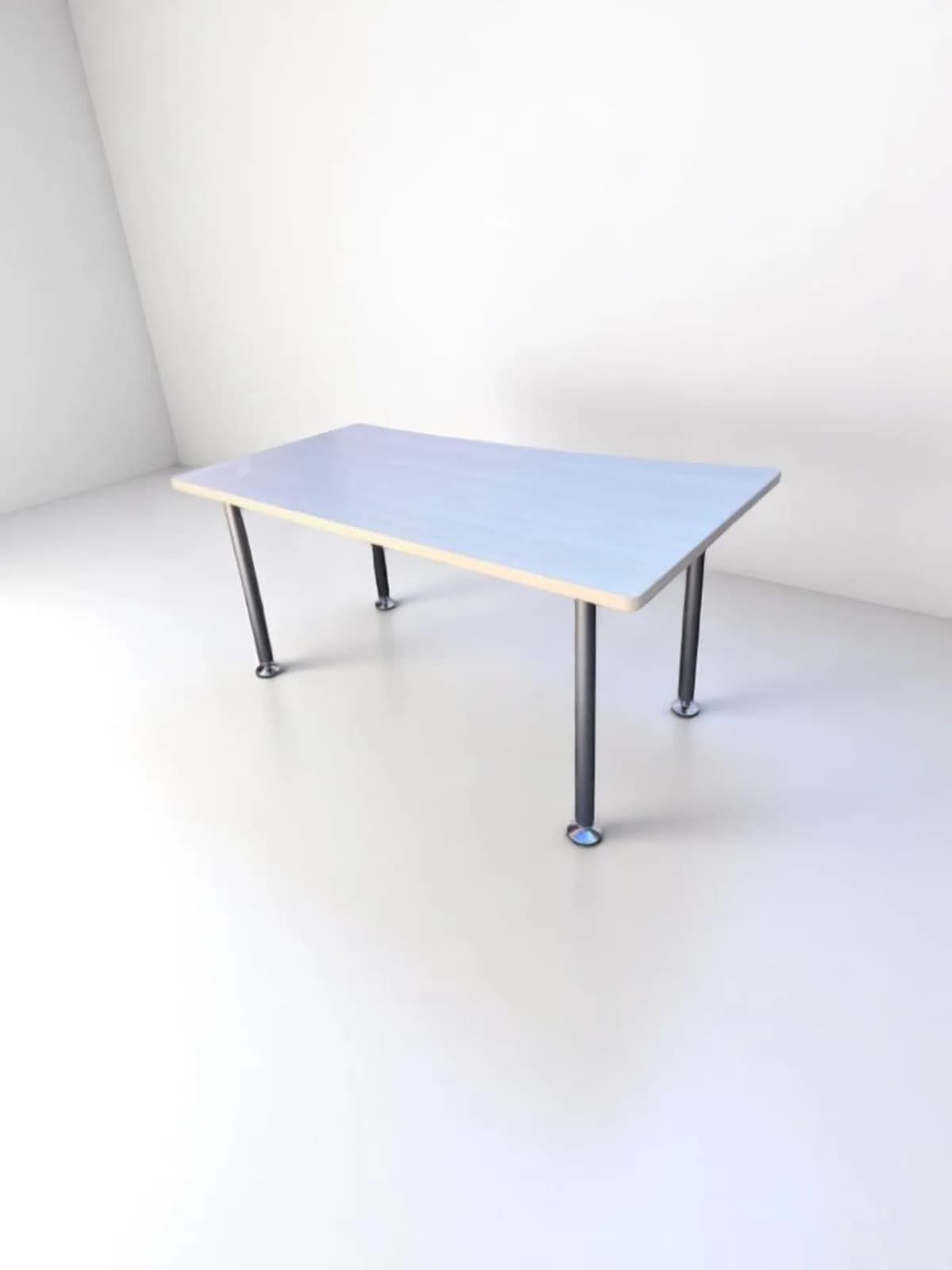 Bureau droit steelcase 154x80cm ajustable en hauteur — vue 2