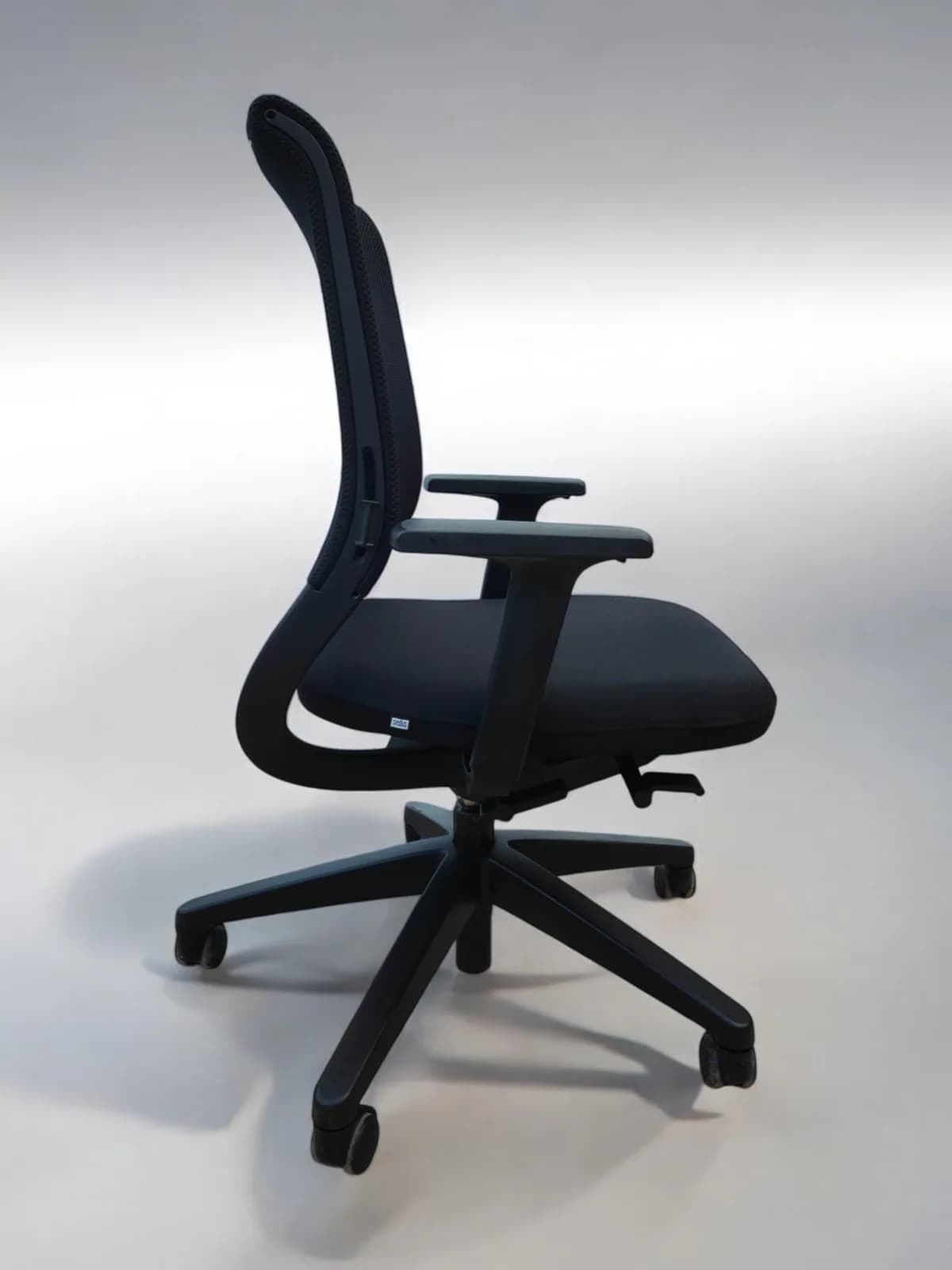 Chaise a roulette Sedus Netwin noir Promo — vue 3