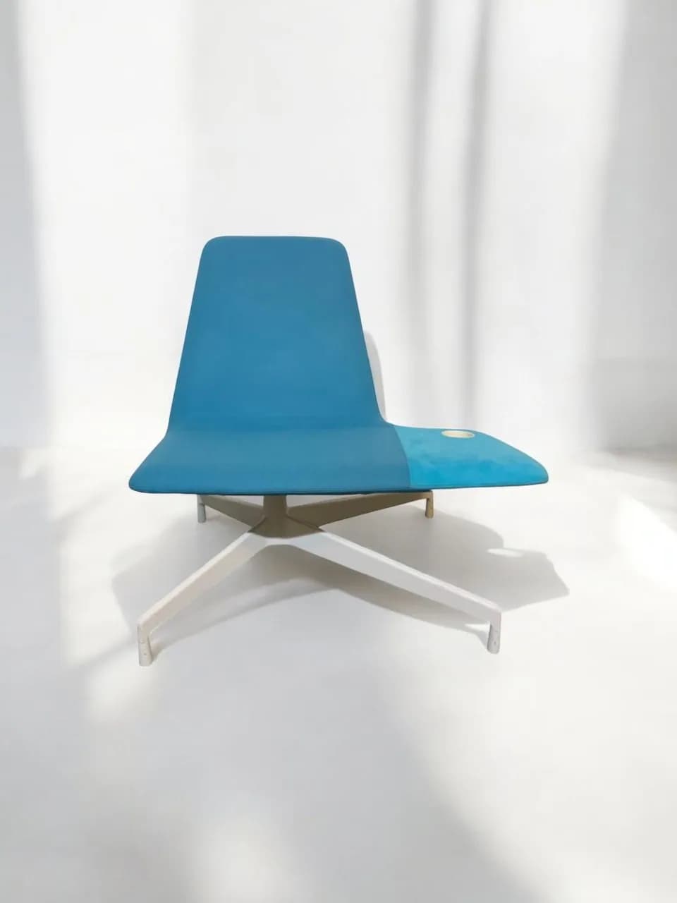 Fauteuil visiteur contemporain HARBOR Haworth bleu tissu — vue 2